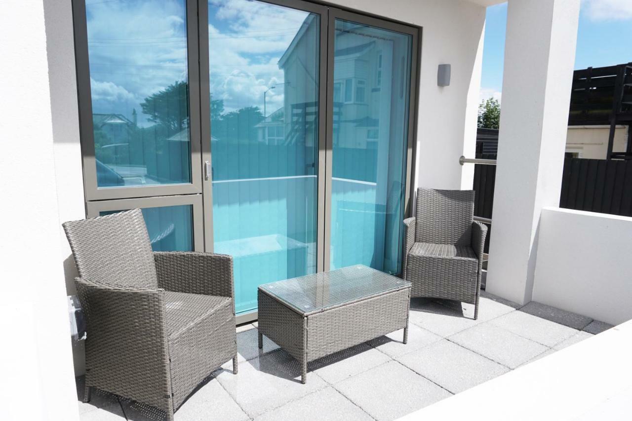 Saltwater Suites At Fistral New Quay Esterno foto