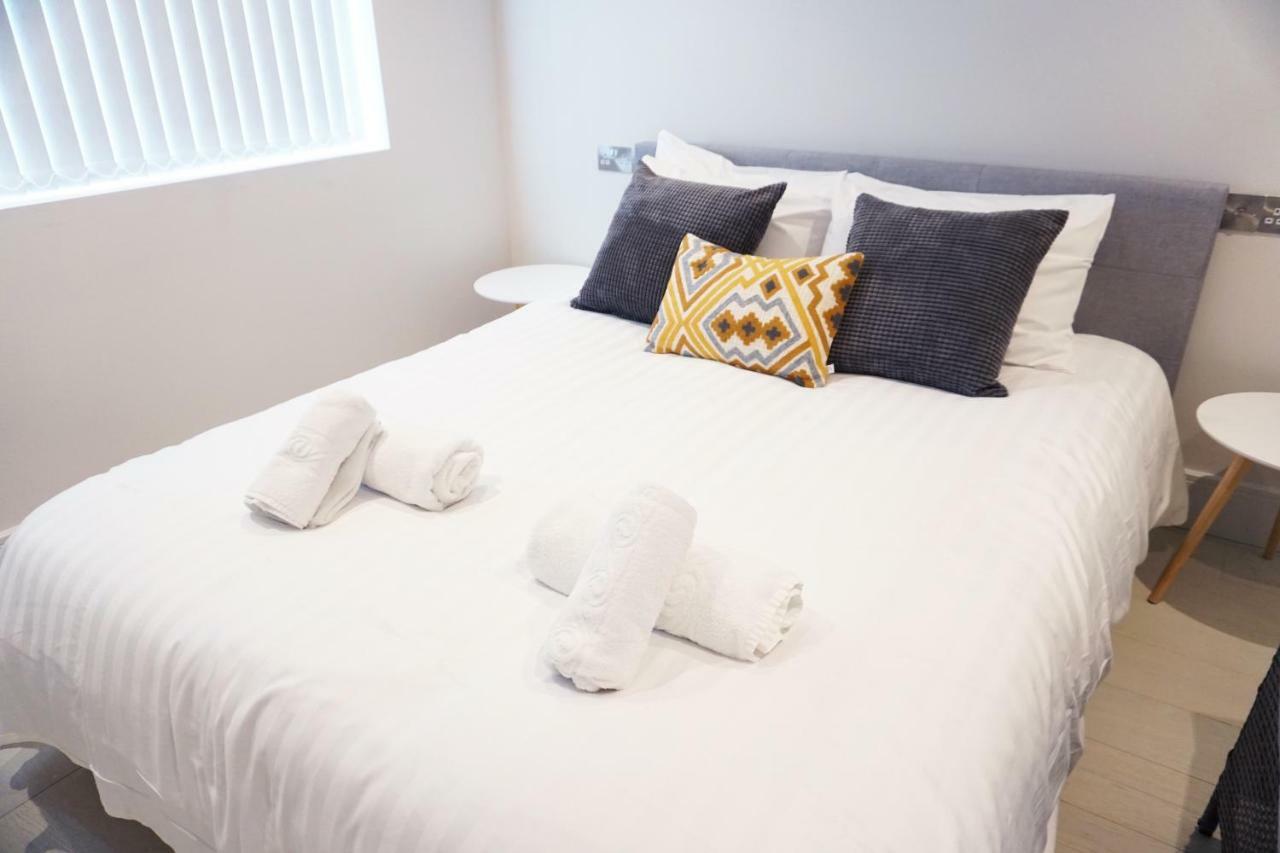 Saltwater Suites At Fistral New Quay Esterno foto