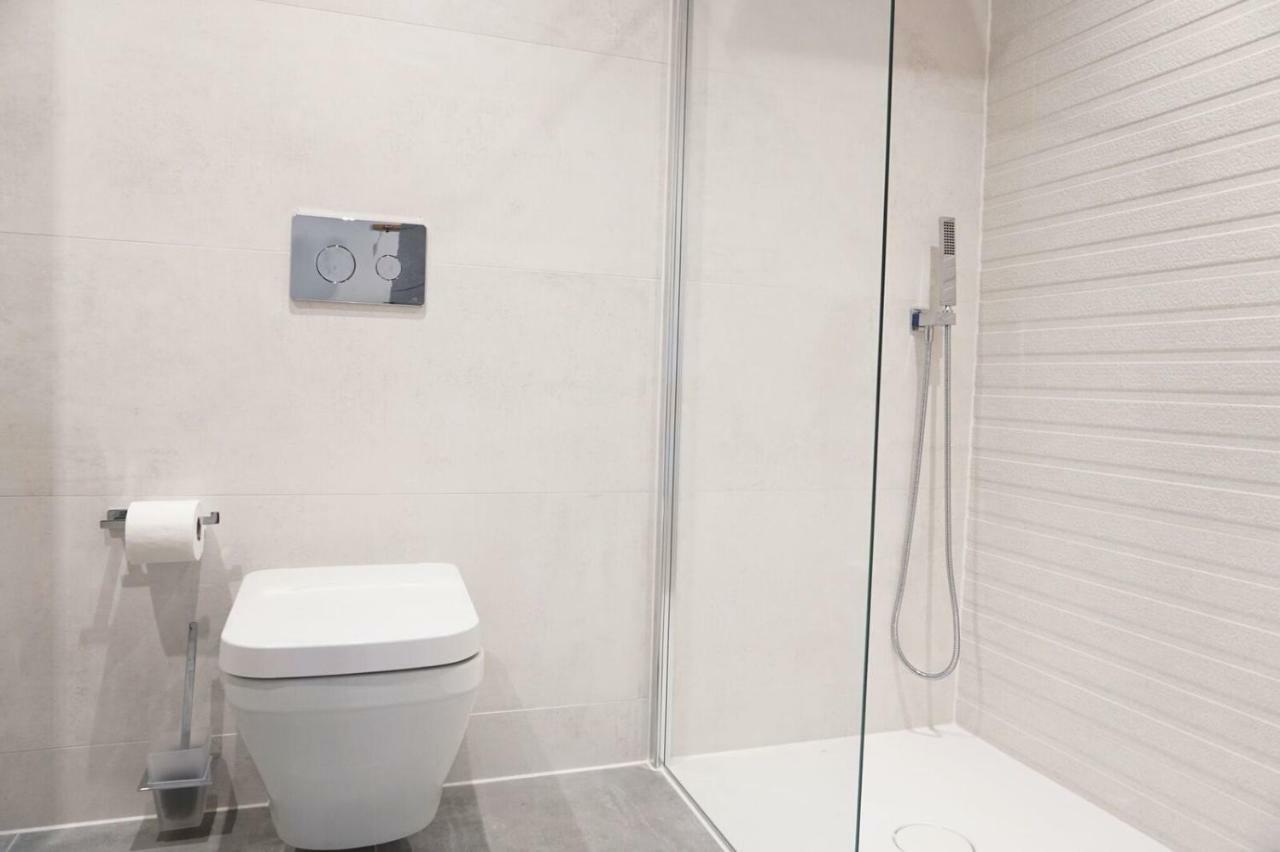 Saltwater Suites At Fistral New Quay Esterno foto