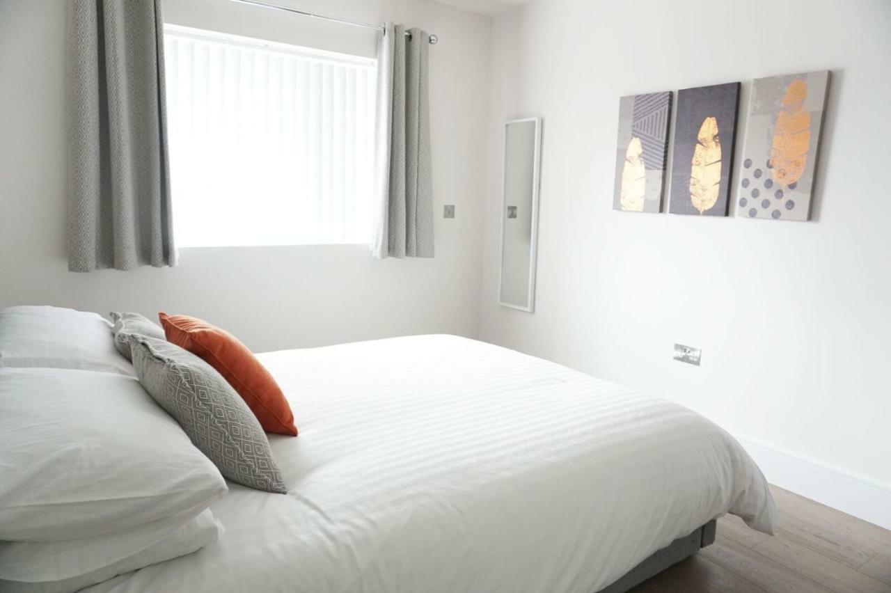 Saltwater Suites At Fistral New Quay Esterno foto