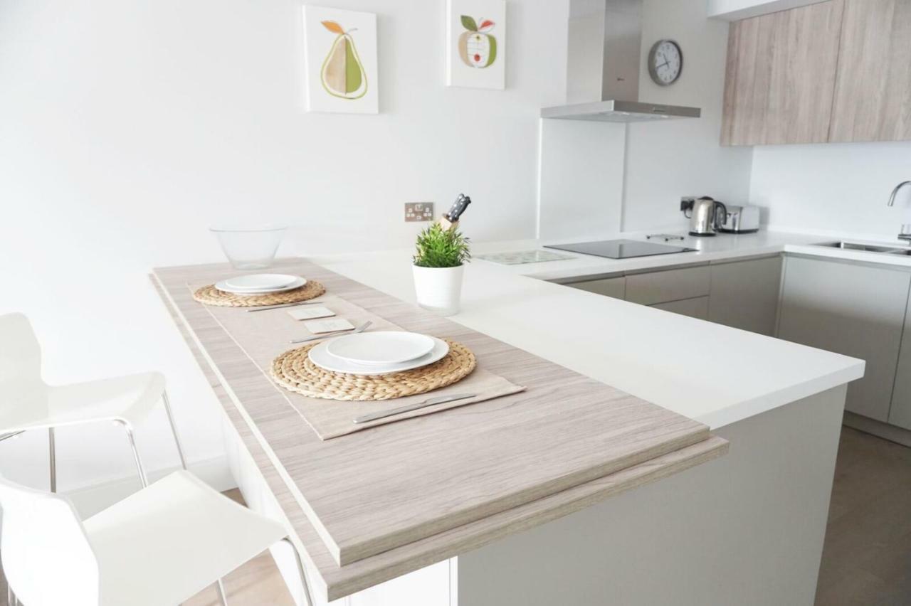 Saltwater Suites At Fistral New Quay Esterno foto