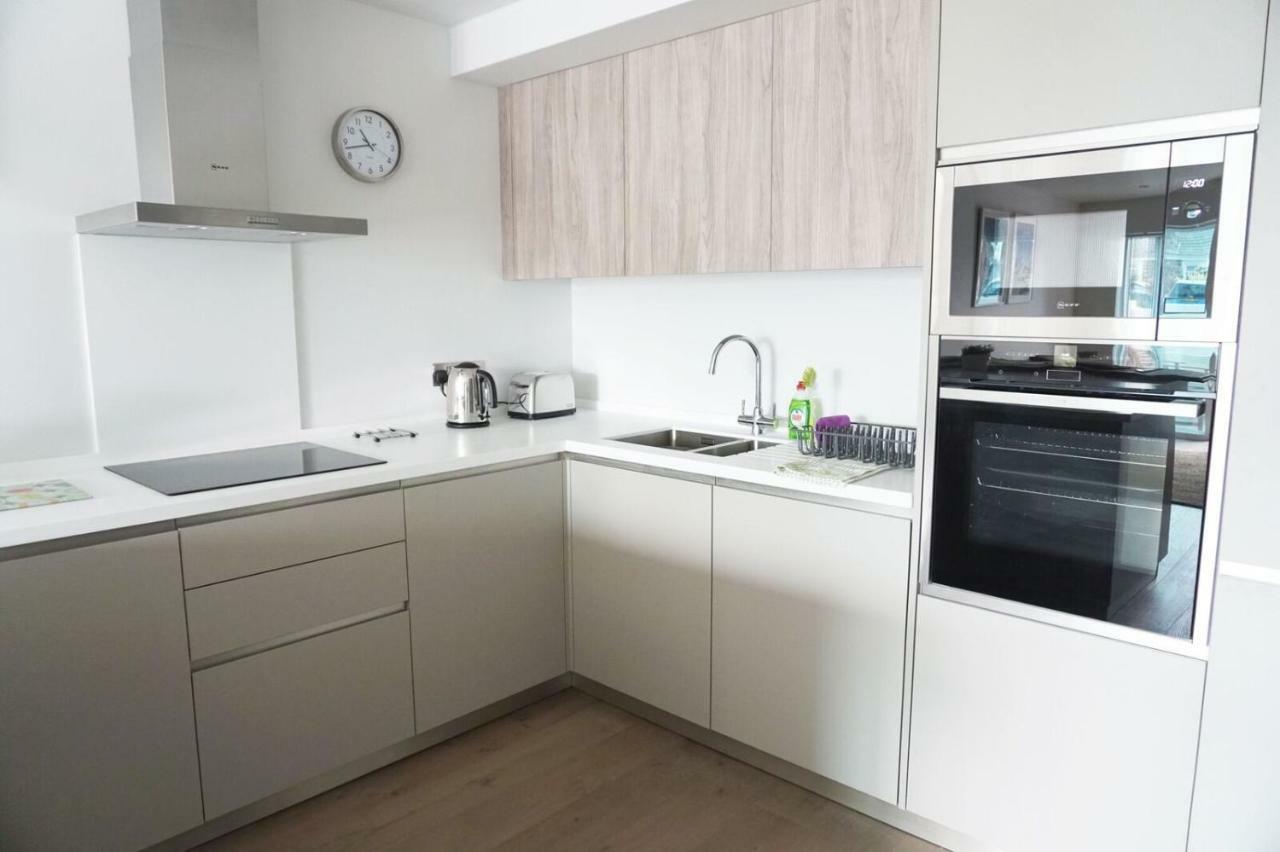 Saltwater Suites At Fistral New Quay Esterno foto